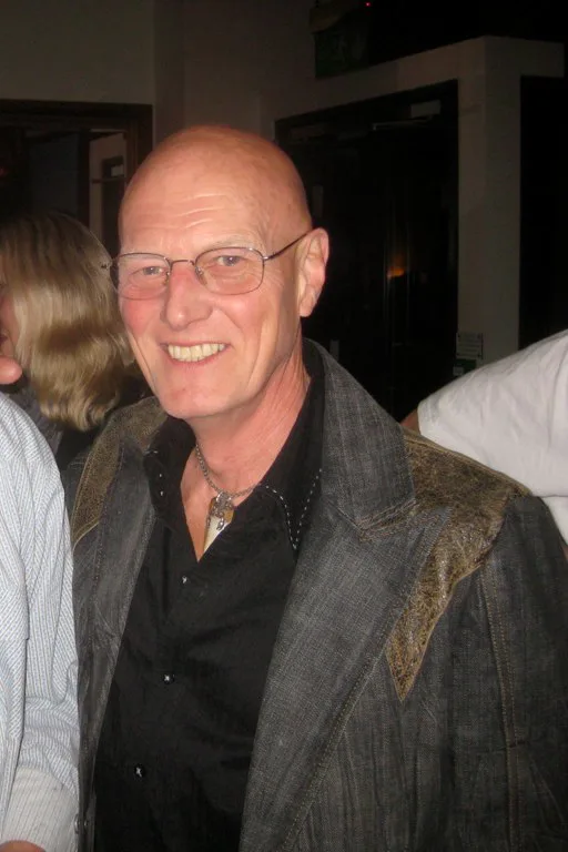 Chris Slade playing drums